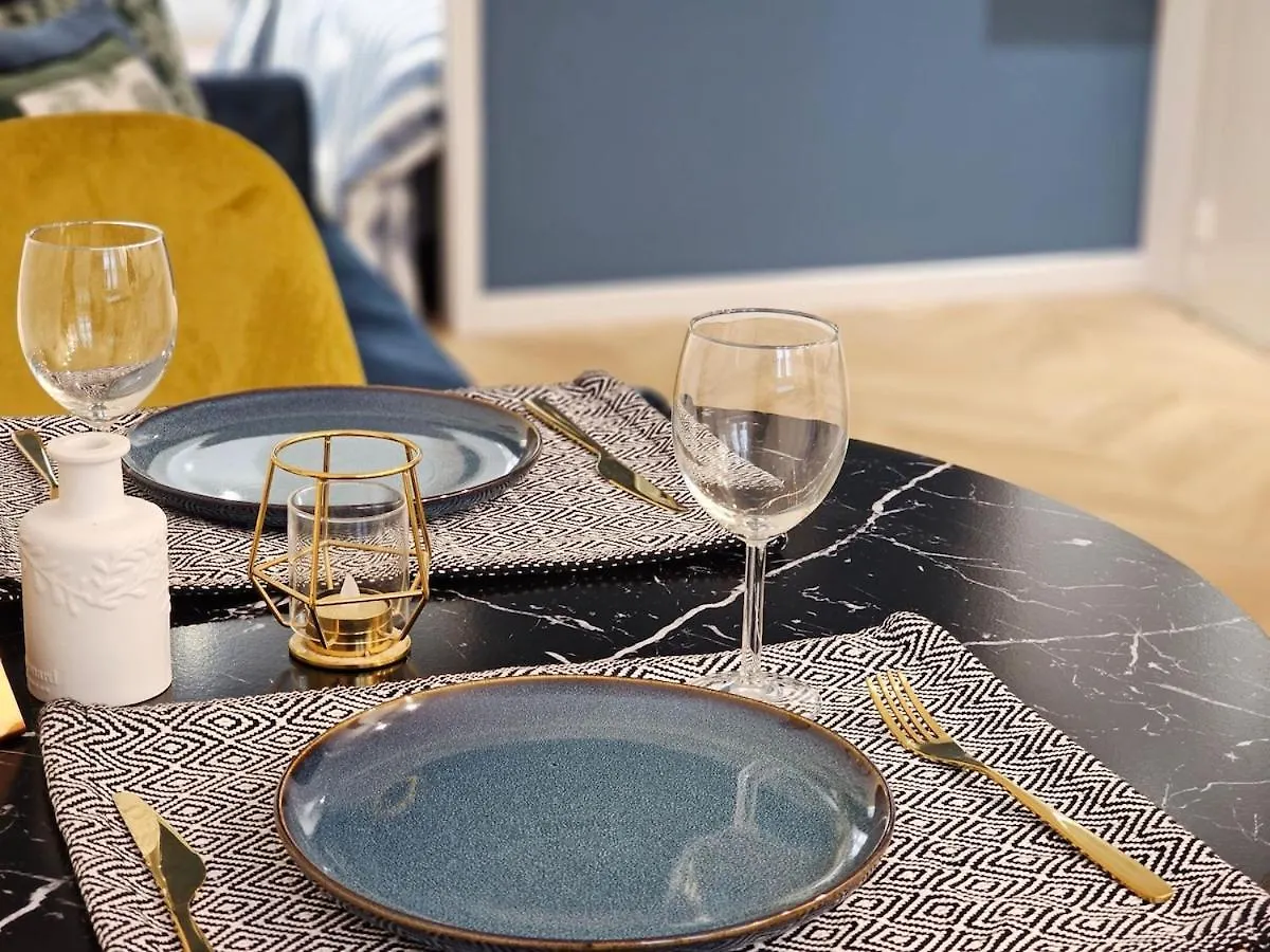 Appartamento Charme Apt A Paris Ideal For 3P